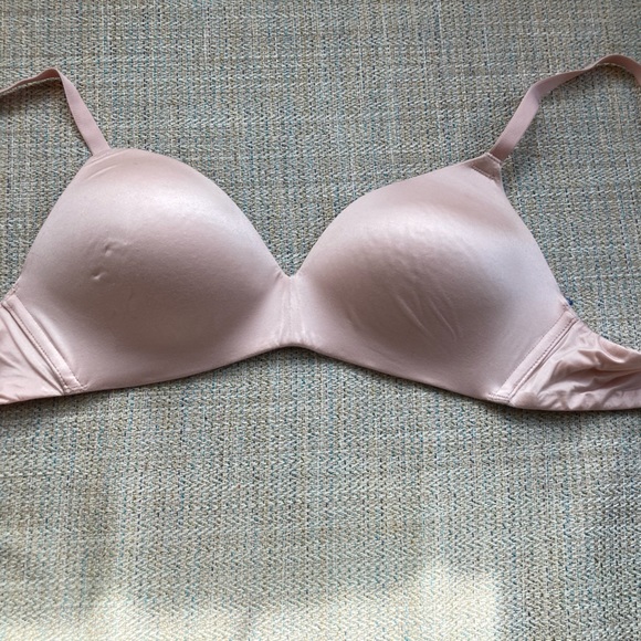 Women’s bra - Picture 1 of 3